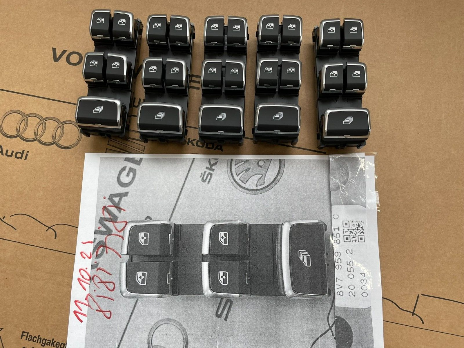 AUDI A3 CABRIOLET SCHALTER FÜR ELEKTRISCHEN FENSTERHEBER 8V7959851C ORIG.NEU!! - Obrázek 14