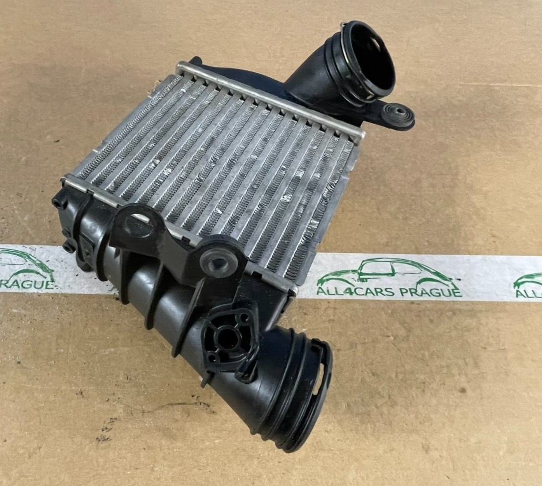 AUDI A3 VW GOLF BORA LADELUFTKÜHLER 1J0145803D = 1J0145803L = 1J0145803N TESTCAR - Obrázek 6