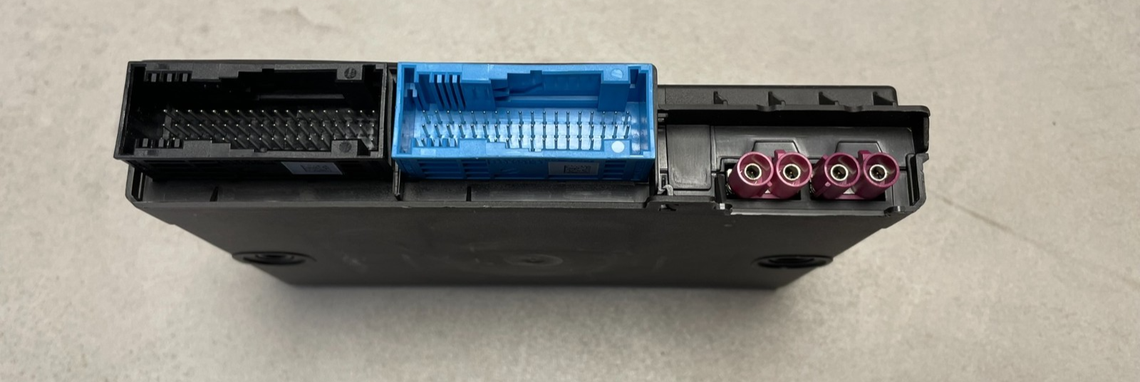 AUDI A4 A5 Q5 Q7 STEUERGERÄT FÜR DIAGNOSE INTERFACE GATEWAY 8W5907468E ORIG NEU - Obrázek 3