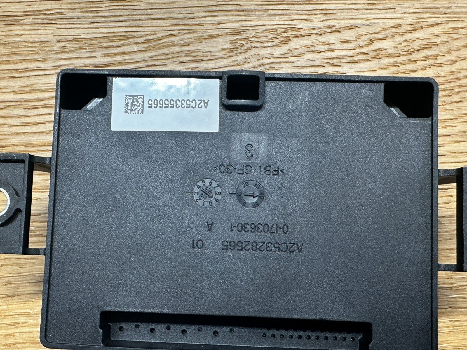 AUDI A4/A5/Q5 STEUERGERÄT FESTSTELLBREMSE 8K0907801G Fast Neu Demont v. Test Car - Obrázek 10