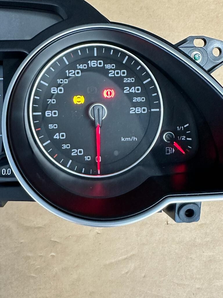 AUDI A5/S5 KOMBIINSTRUMENT 8T0920932N- FAST NEU ! DEMONT VOM TEST CAR- NUR 30KM! - Obrázek 12