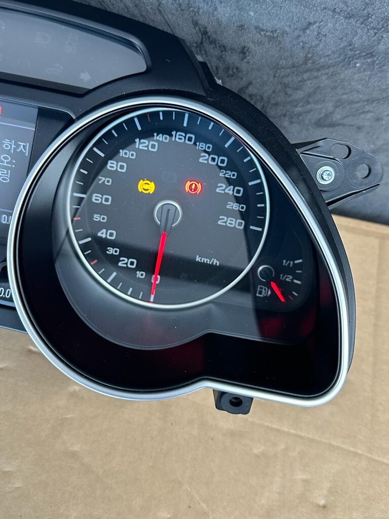 AUDI A5/S5 TACHO KOMBIINSTRUMENT 8T0920932N DEMONT VOM TEST CAR-STAND NUR 24 KM - Obrázek 4