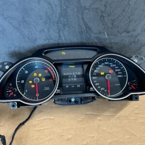 AUDI A5/S5 TACHO KOMBIINSTRUMENT 8T0920932N DEMONT VOM TEST CAR-STAND NUR  24 KM