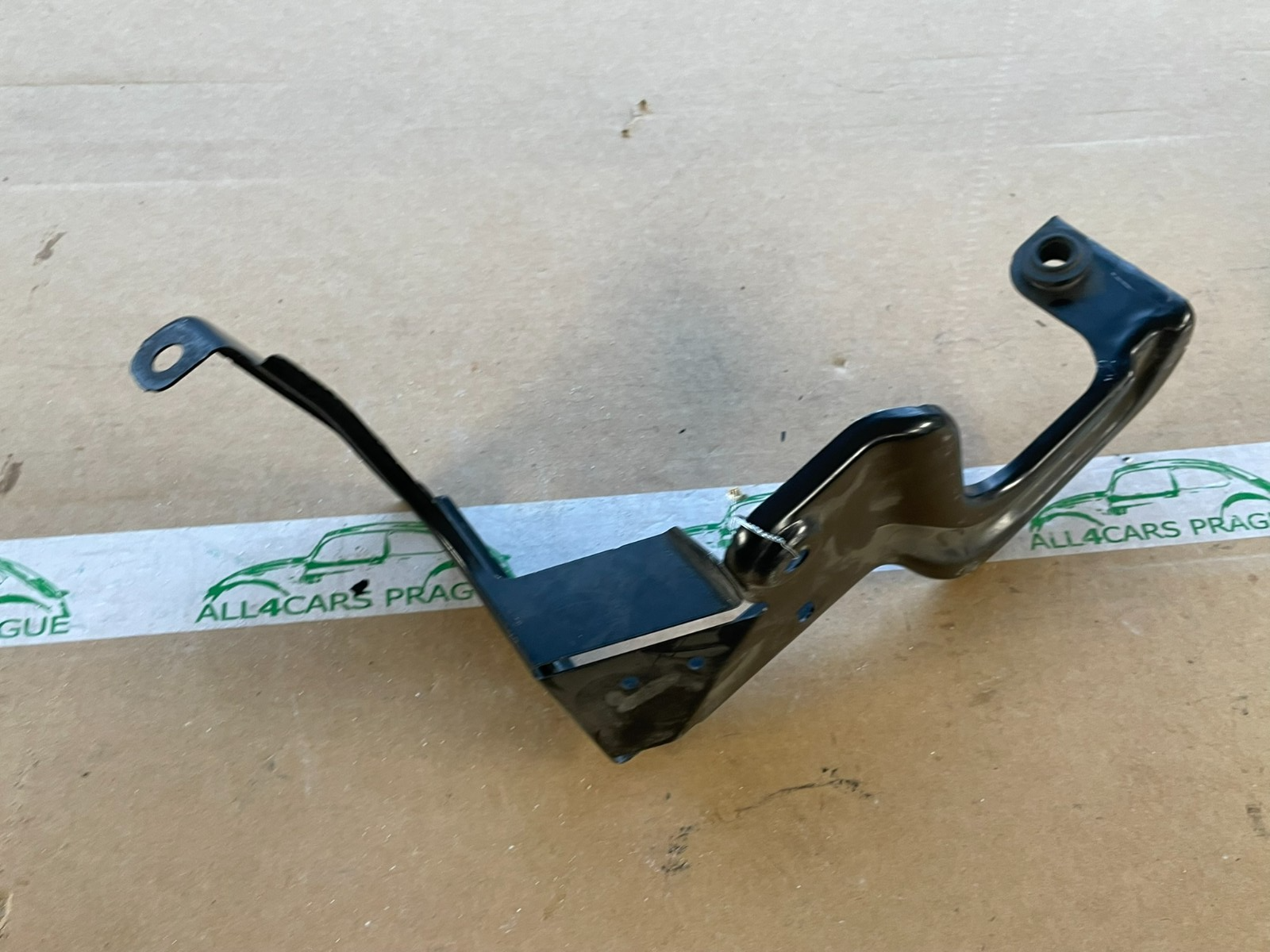 AUDI A6 3.0 TDI HALTER LADELUFTKÜHLER VORNE RECHTS 4F0145814G ORIGINAL AUDI TEIL - Obrázek 13