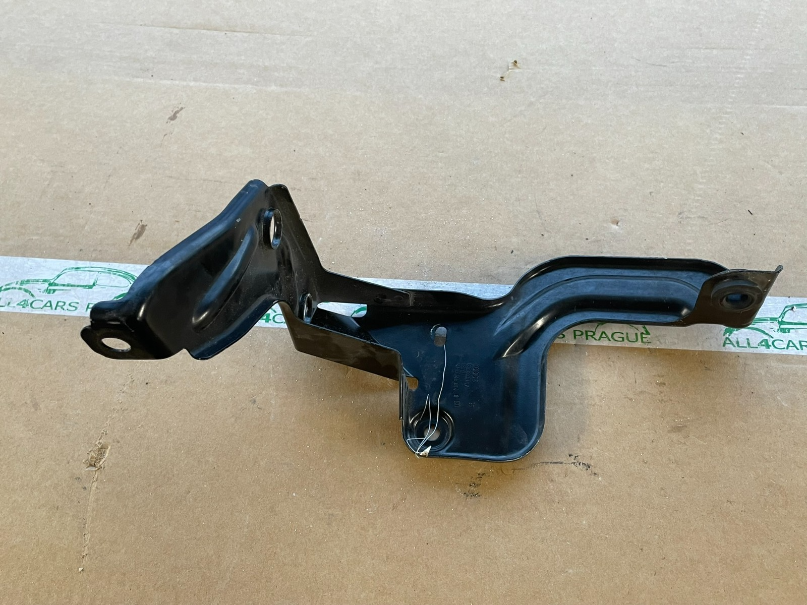 AUDI A6 3.0 TDI HALTER LADELUFTKÜHLER VORNE RECHTS 4F0145814G ORIGINAL AUDI TEIL - Obrázek 7