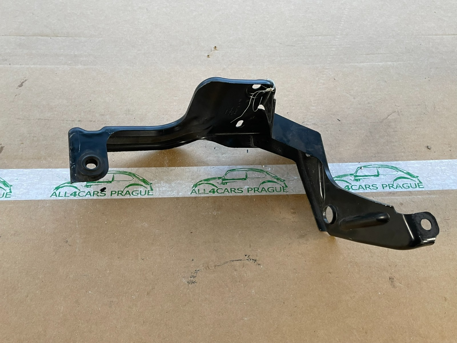 AUDI A6 3.0 TDI HALTER LADELUFTKÜHLER VORNE RECHTS 4F0145814G ORIGINAL AUDI TEIL - Obrázek 8