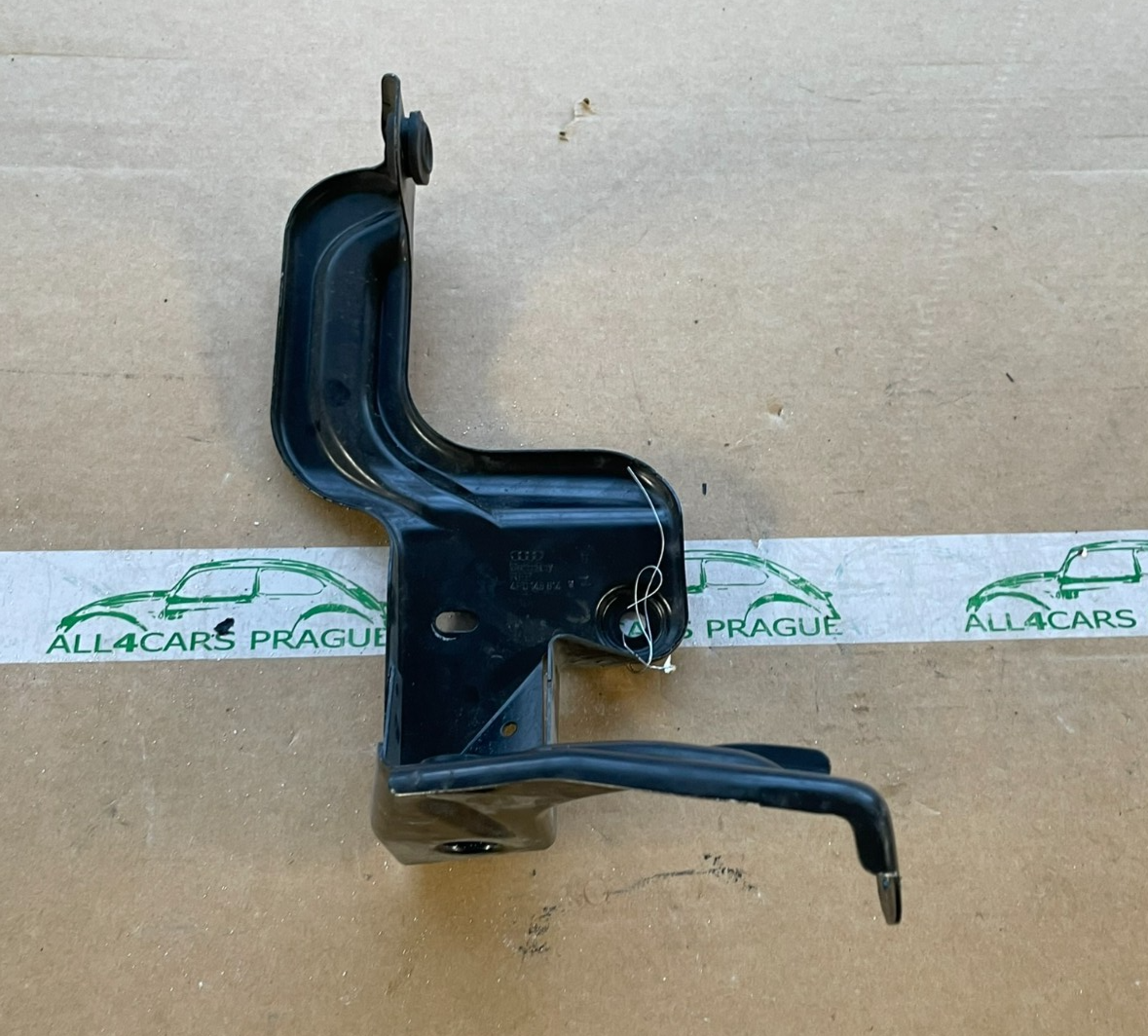 AUDI A6 3.0 TDI HALTER LADELUFTKÜHLER VORNE RECHTS 4F0145814G ORIGINAL AUDI TEIL