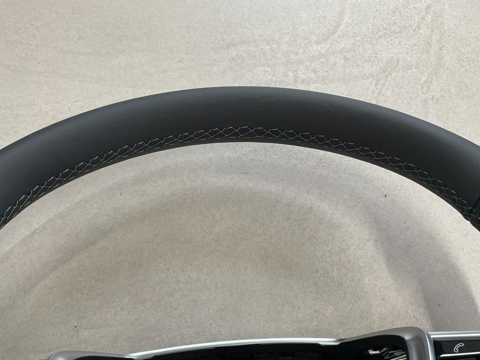 AUDI A6 S6 A7 S7 C8 4K AUDI S SPORT LEDER LENKRAD ABGEFLACHT GELOCHT BEHEIZT NEU - Obrázek 4