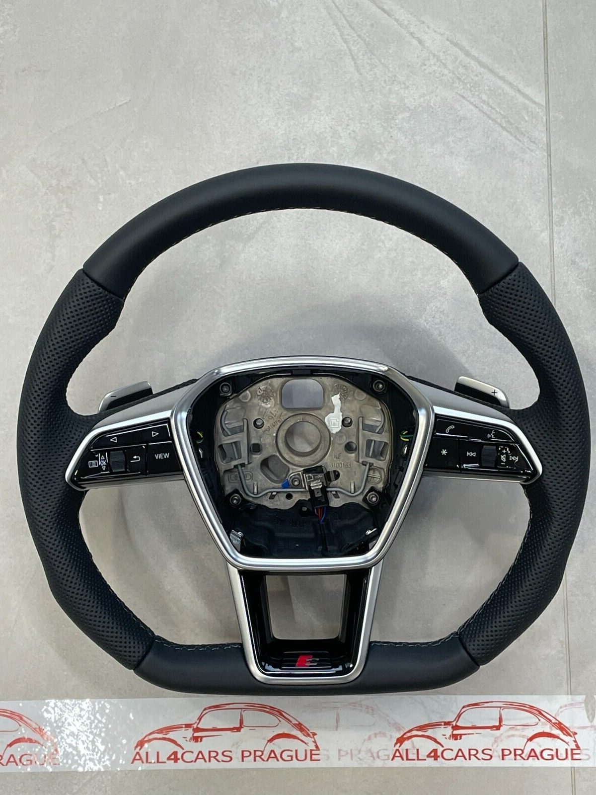 AUDI A6 S6 A7 S7 C8 4K AUDI S SPORT LEDER LENKRAD ABGEFLACHT GELOCHT ORIG.NEU