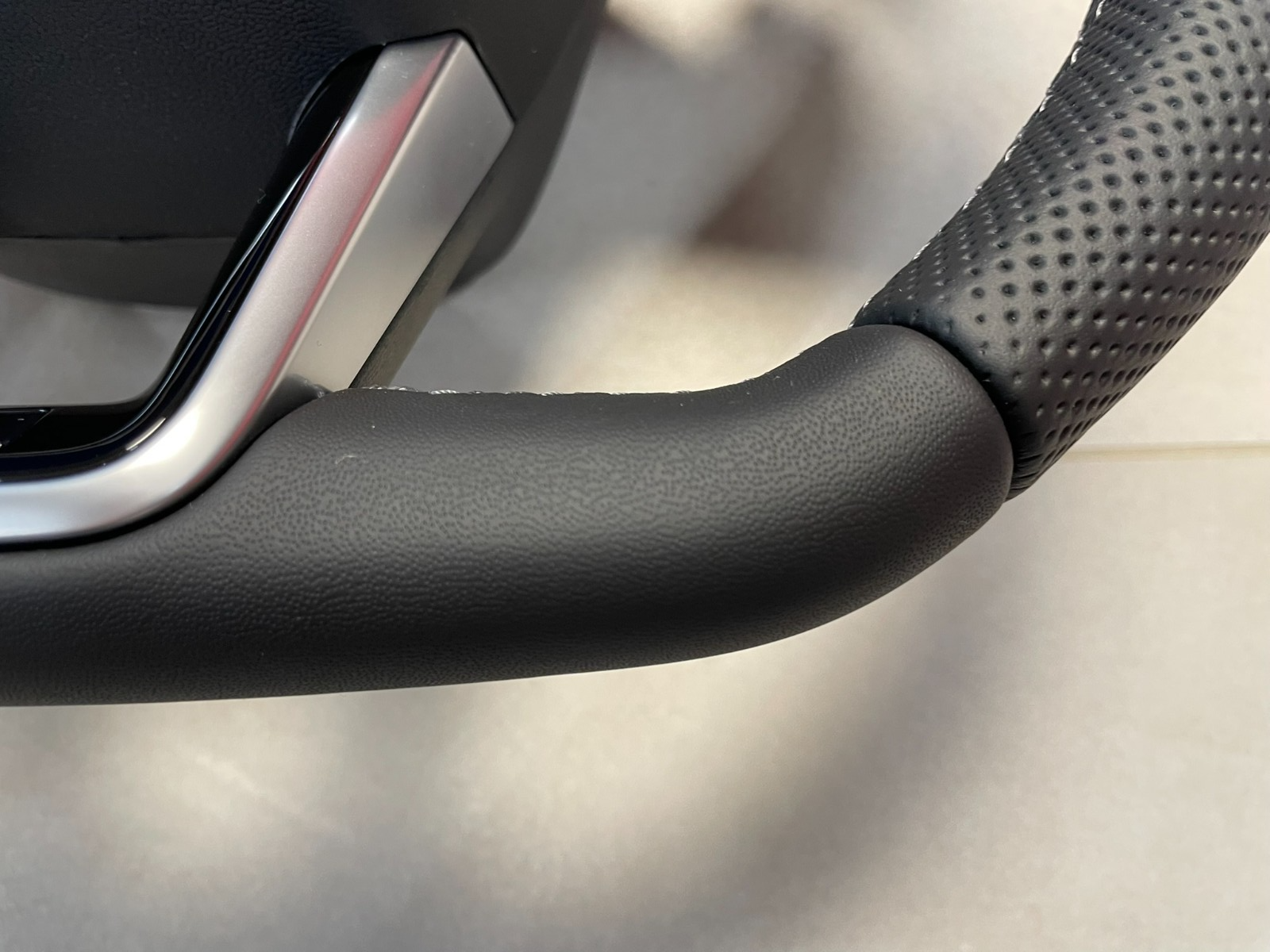 AUDI A7 C8 - AUDI SPORT LENKRAD S LEDER GELOCHT ABGEFLACHT 4K0419091BE ORIG NEU - Obrázek 14