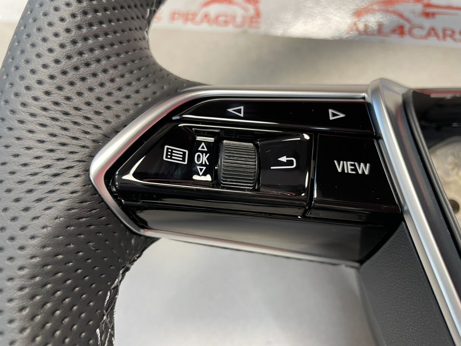 AUDI A7 C8 - AUDI SPORT LENKRAD S LEDER GELOCHT ABGEFLACHT 4K0419091BE ORIG NEU - Obrázek 7