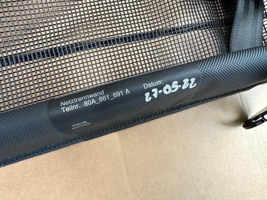 AUDI Q5 NETZTRENNWAND 80A861691A HUNDESCHUTZ LADABDECKUNG 80A861691A ORIG, NEU - Obrázek 4