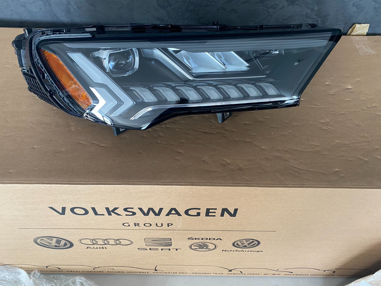 AUDI Q7 4M LED RECHTS SCHEINWERFER MATRIX BEAM 4M0941040B ORIGINAL US MODEL NEW - Obrázek 3