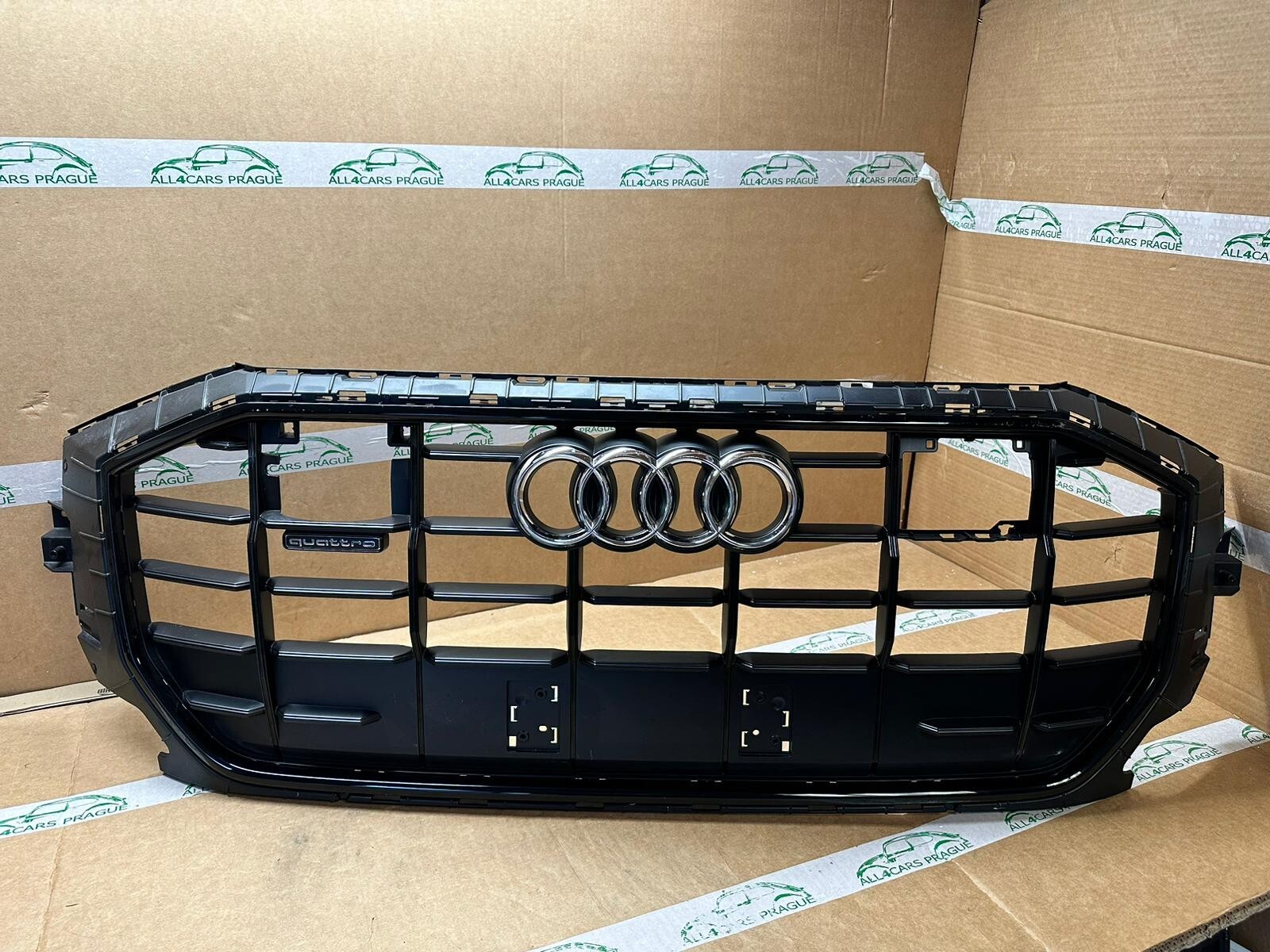 AUDI Q8 KÜHLERGRILL 4M8853651AF 4M8853651AG 4M8853651AH ORIGINAL NO.4