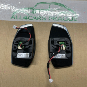 AUDI RS PADELS  - AUDI Q3 RSQ3 RSQ8 LENKRAD RS SCHALTWIPPEN 4M8951523H ORIG  NEU