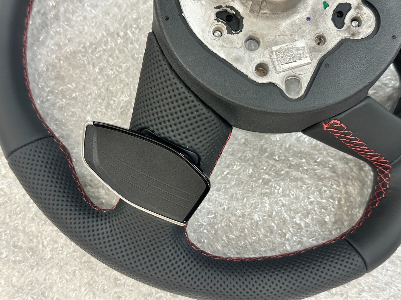 AUDI S4 S5 8W SPORT LEDER LENKRAD ABGEFLACHT GELOCHT MIT PADELS 8W0419091GF NEU - Obrázek 12