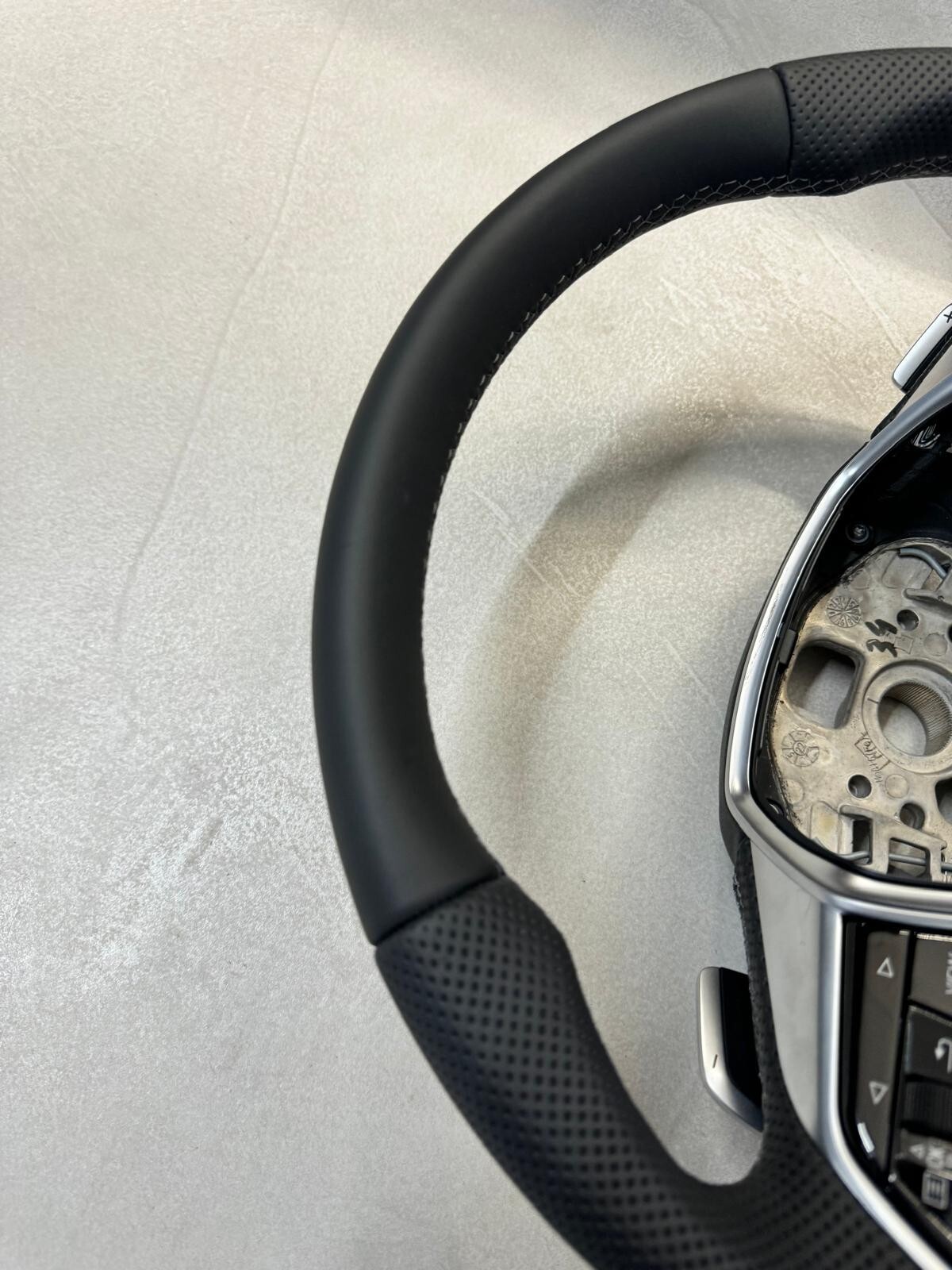 AUDI S6,A6,A7,A8 C8 SPORT LEDER LENKRAD S ABGEFLACHT-Fast Neu-Dem vom Neu Wagen - Obrázek 11