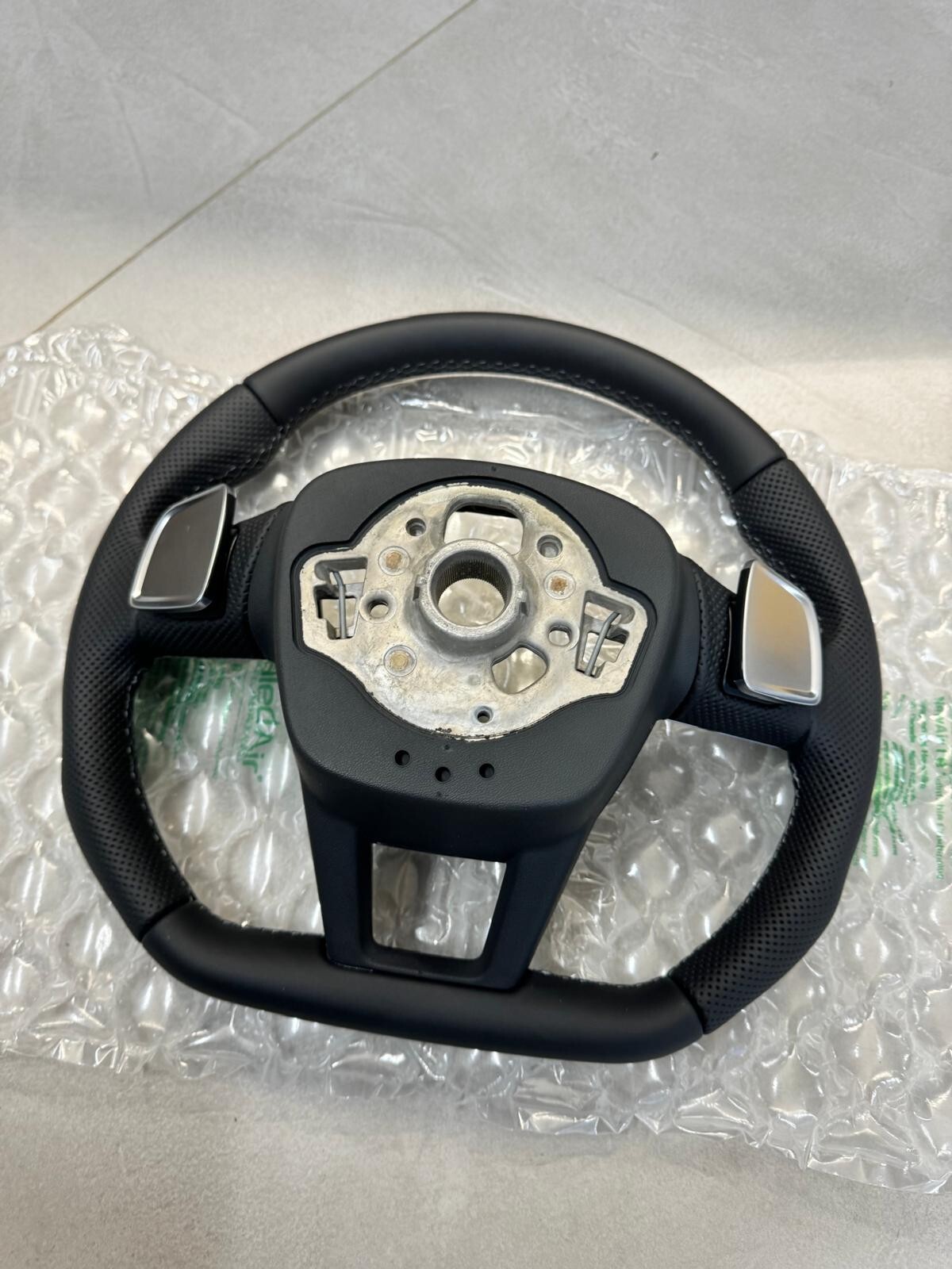 AUDI S6,A6,A7,A8 C8 SPORT LEDER LENKRAD S ABGEFLACHT-Fast Neu-Dem vom Neu Wagen - Obrázek 5