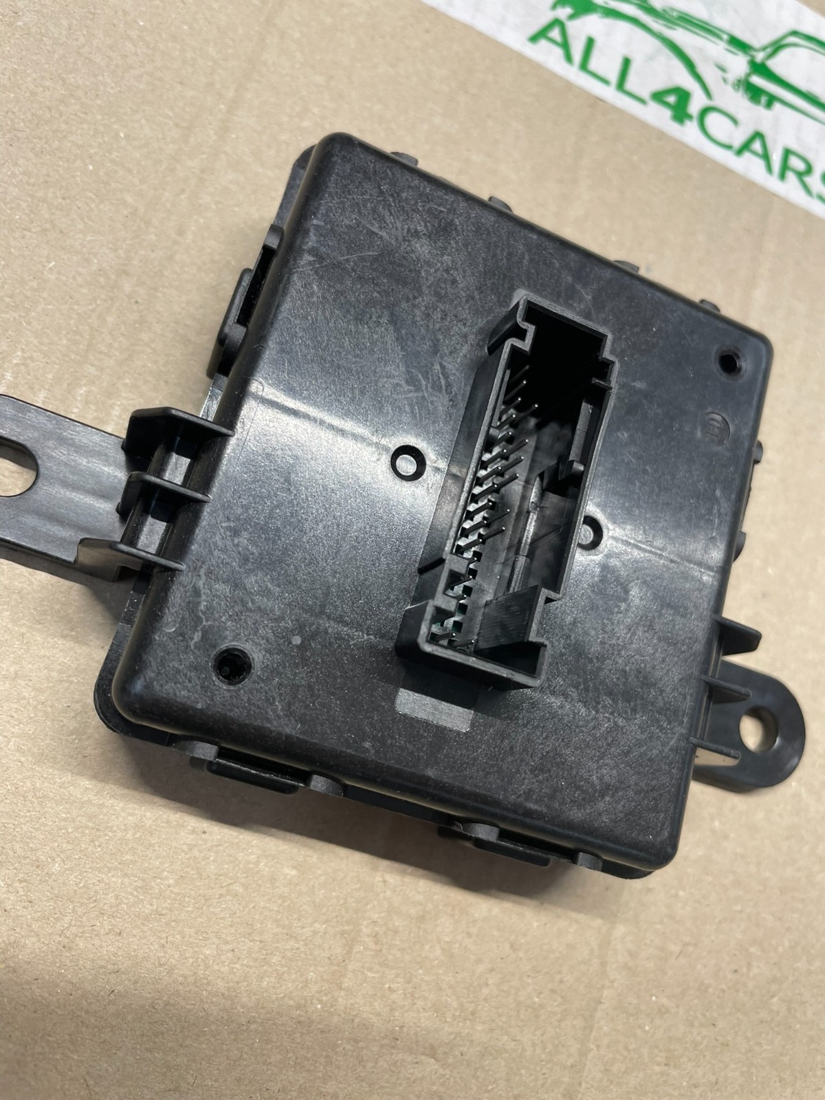 AUDI VW ŠKODA SEAT STEUERGERÄT ZUGANG UND STARTBERECHTIGUNG 5WA959436N TEST CAR - Obrázek 14