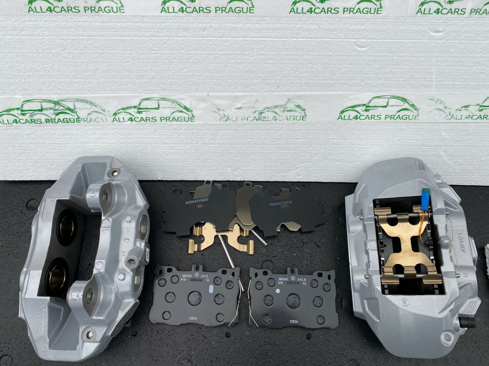 Bremssattel AMG Line Mecedes C GLC Klasse W205 W253 X253 mit Bremsbelagsatz - Obrázek 3