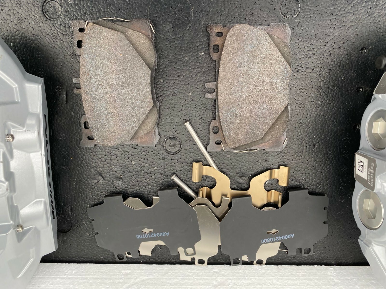 Bremssattel AMG Line Mecedes C GLC Klasse W205 W253 X253 mit Bremsbelagsatz - Obrázek 10