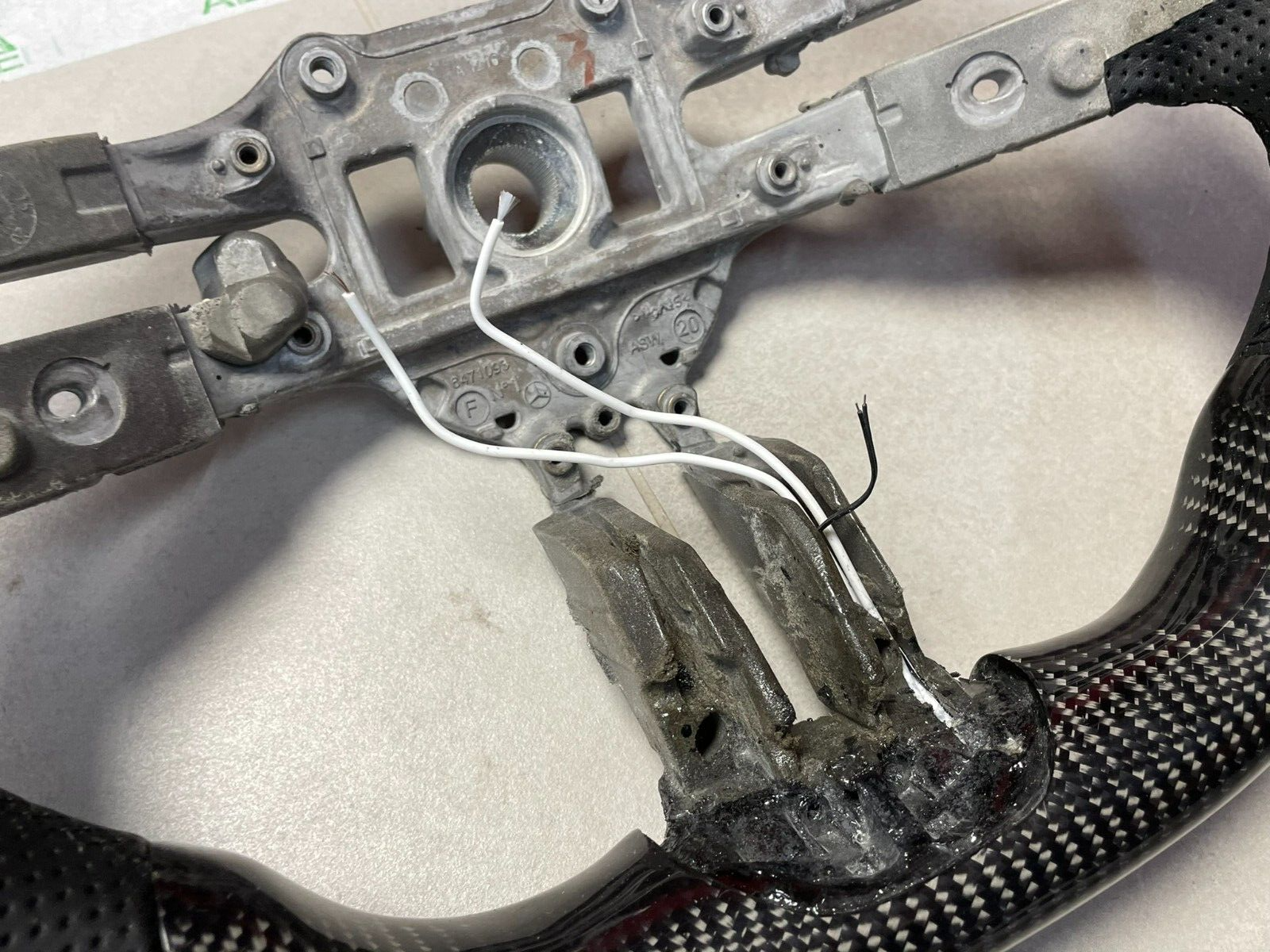 CARBON LEDER LENKRAD FÜR MERCEDES BENZ AMG LEERES RAHMEN INDIVIDUEL PRODUKT - Obrázek 8