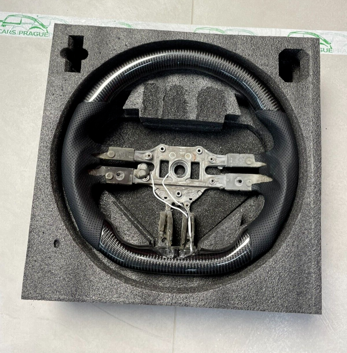 CARBON LEDER LENKRAD FÜR MERCEDES BENZ AMG LEERES RAHMEN INDIVIDUEL PRODUKT