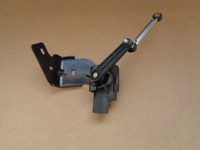 KIA SPORTAGE LEUCHTWEITENREGULIERUNG 6PM010017-31AD Fast Neu Teil d v Test Car.. - Obrázek 3