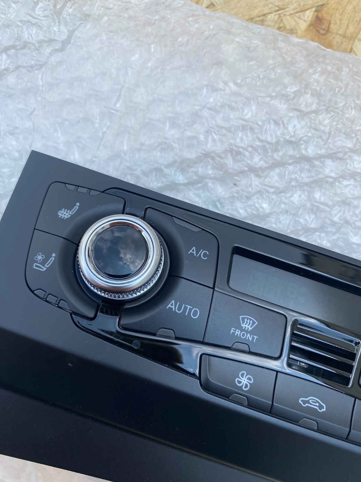 KLIMABEDIENTEIL AUDI A4/S4 A5/S5 Q5 KLIMABEDIENTEIL SITZBELÜFTUNG 8K1820043BC - Obrázek 4