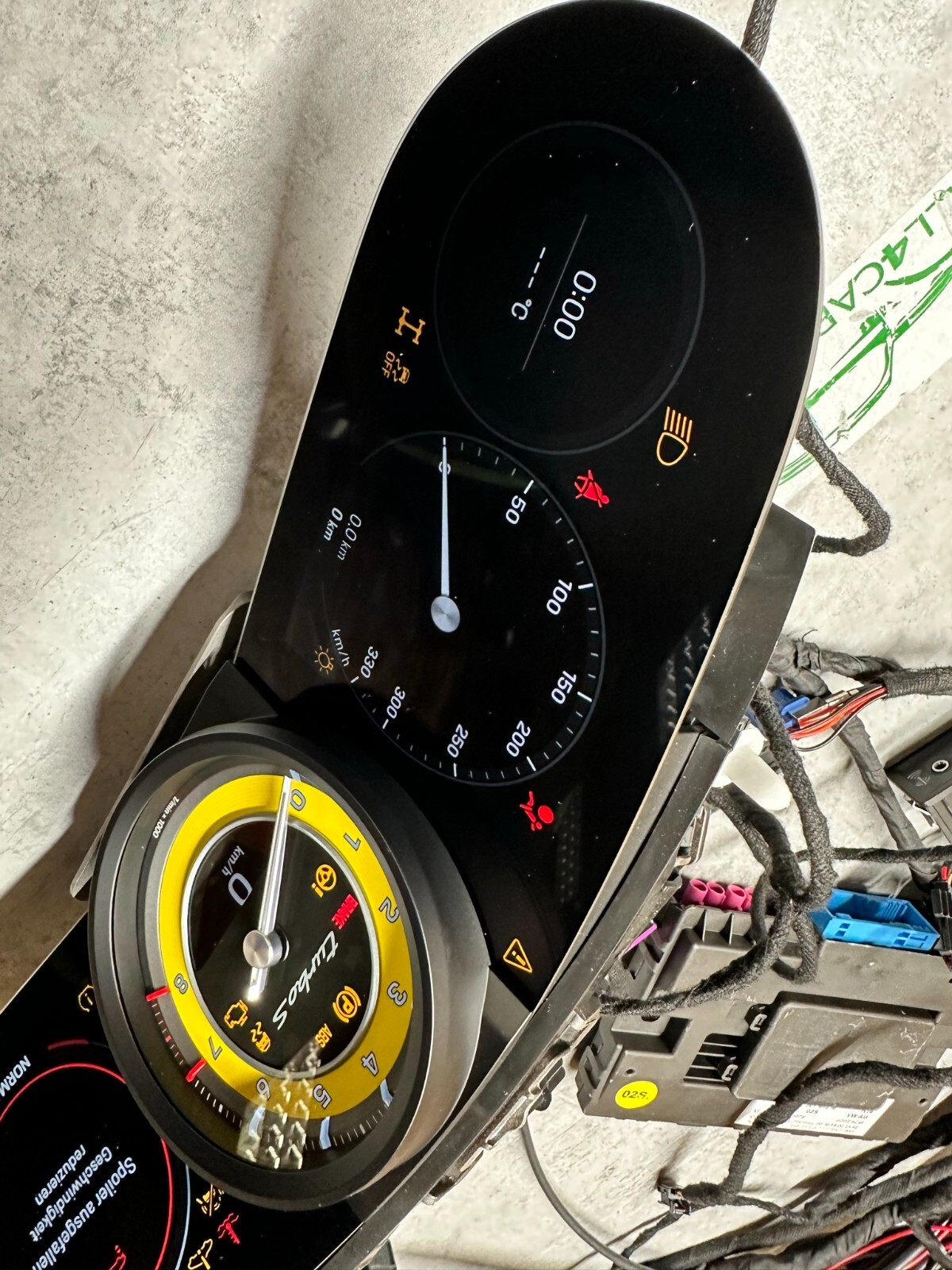 KOMBIINSTRUMENT VIRTUAL COCKPIT PORSCHE 992 TURBO S 992920731J GELB NEU - 0 KM! - Obrázek 25