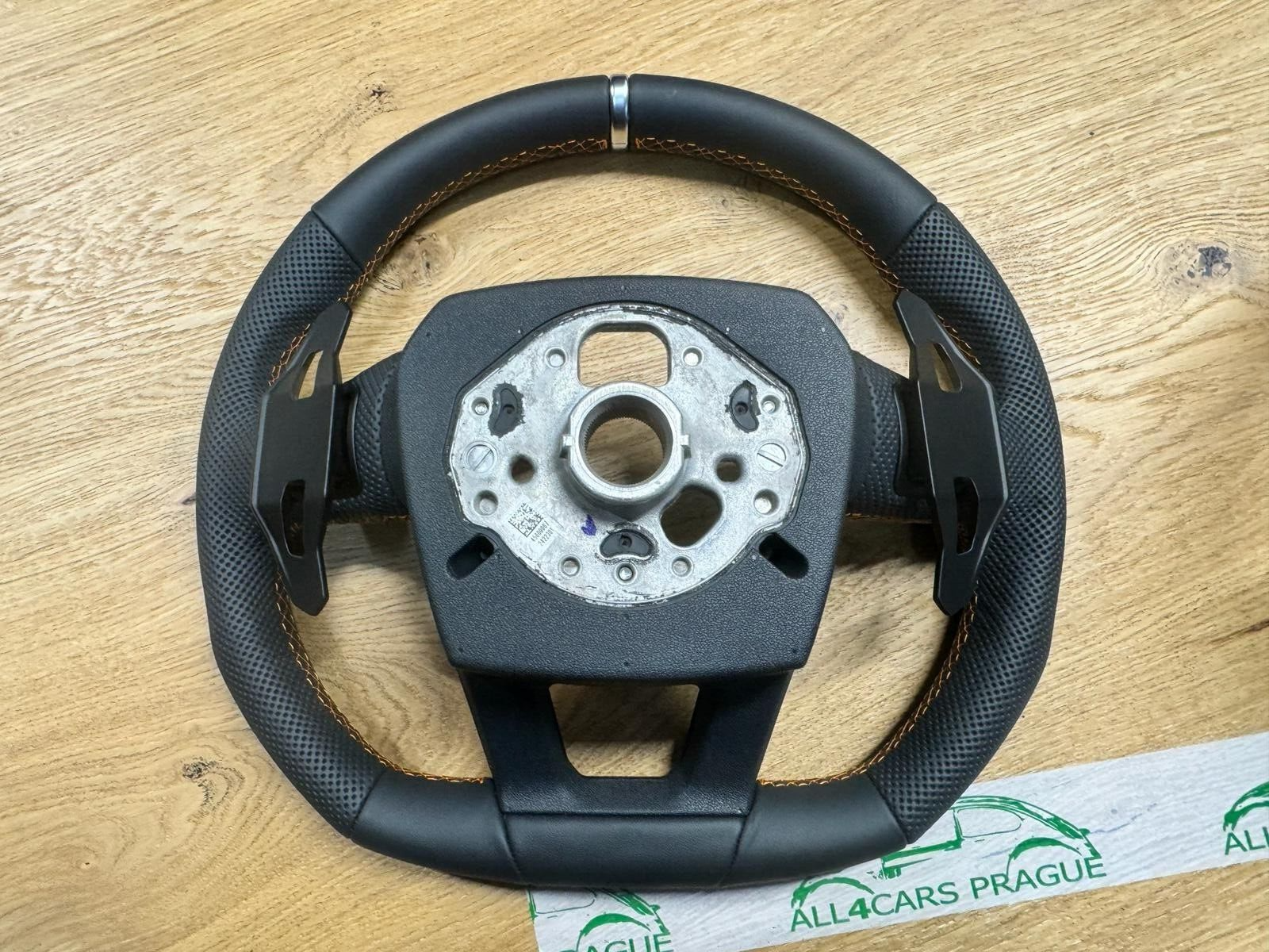 LAMBORGHINI URUS 4ML LENKRAD LEDER LENKRAD ABGEFLACHT WIPPEN GELB NAHT ORIG.NEU! - Obrázek 7