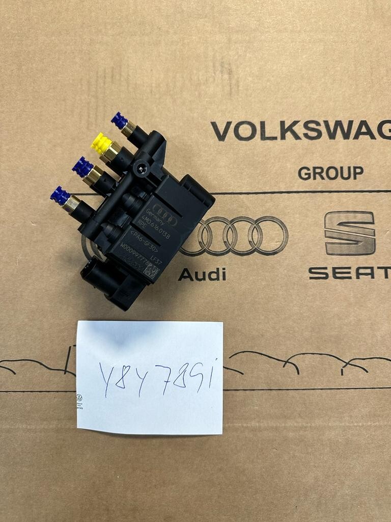 LAMBORGHINI URUS LUFTFEDERUNGS VENTILEINHEIT 4M0616013A - 4M0616013B ORIG.NEU !! - Obrázek 9