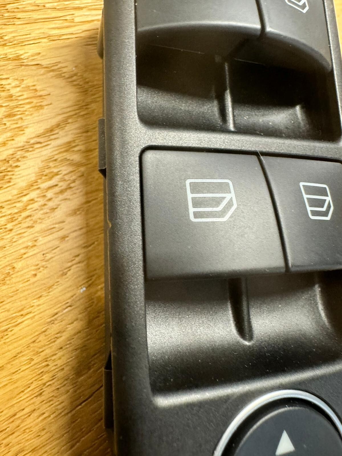 MERCEDES-BENZ C W204 FENSTERSCHALTER 1669054400 ORIGINAL MECCEDES BENZ TEIL - Obrázek 6