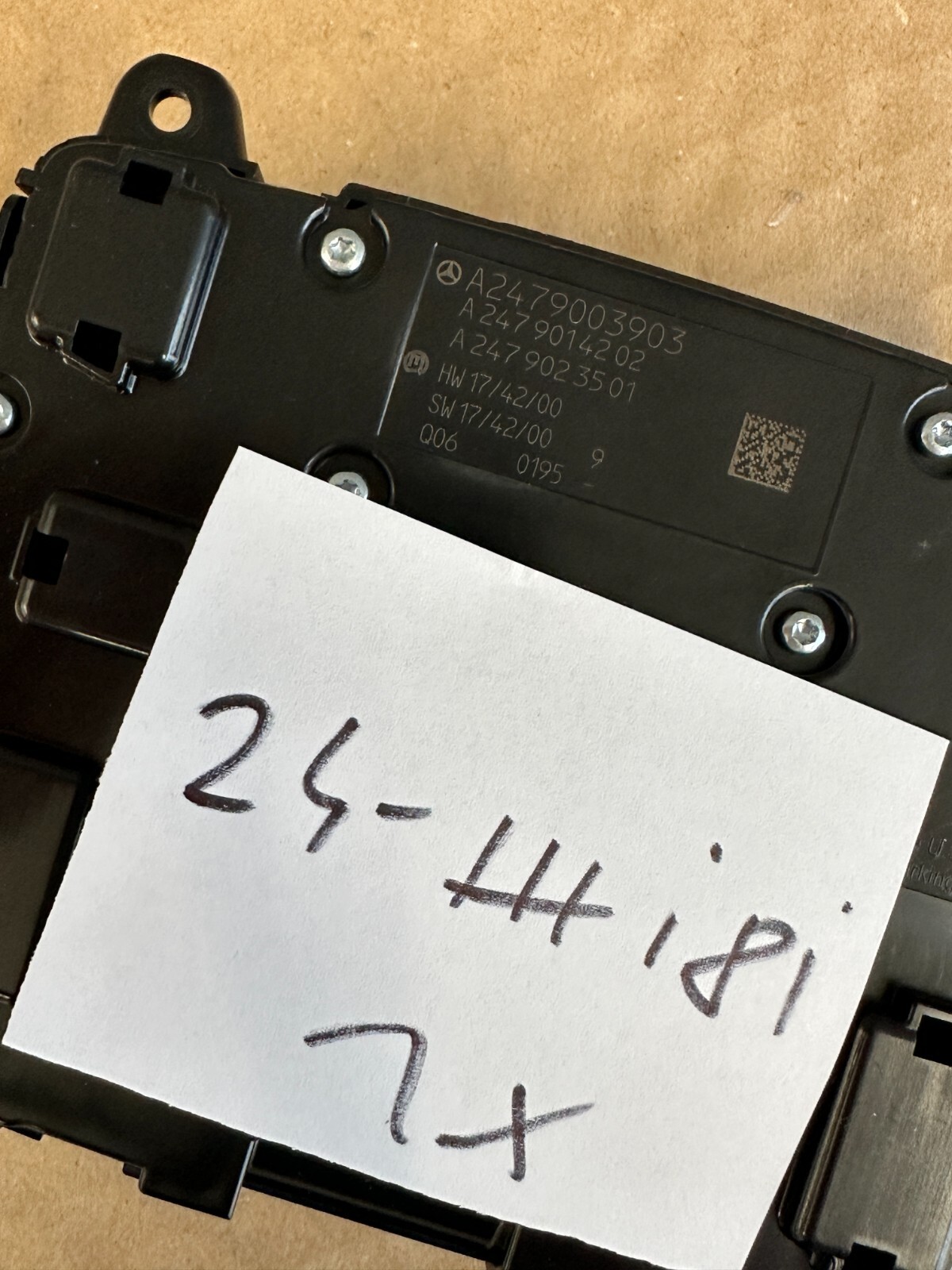 MERCEDES BENZ CLA-KLASS TOUCHPAD SCHALTER A2479003903 FAST NEU DEMONT V TEST CAR - Obrázek 16