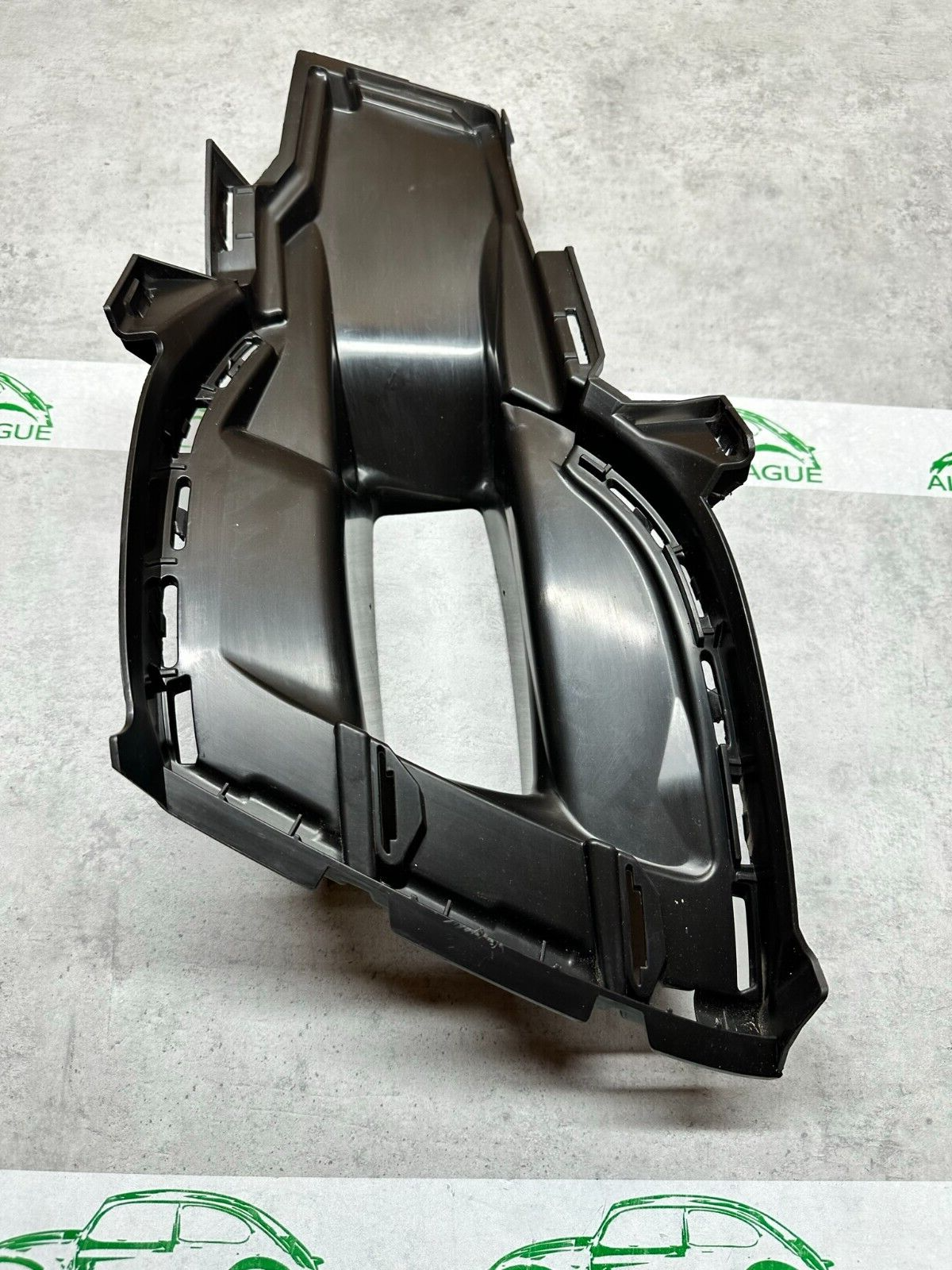 MERCEDES BENZ S-KLASS W223 LUFTLEITUNGSSEGMENT A2238852701