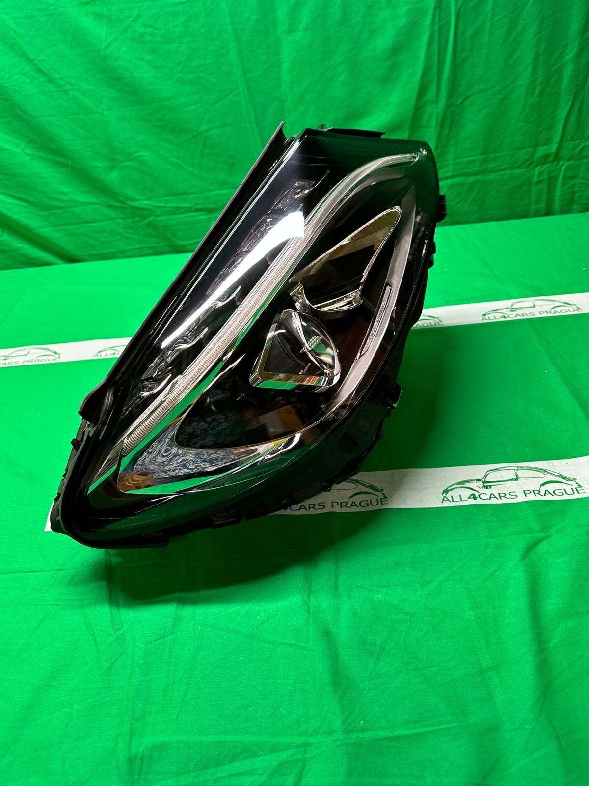 MERCEDES C-KLASSE W205 VOLL LED FRONTSCHEINWERFER RECHTS A2059069504 ORIG.NEU!!! - Obrázek 15