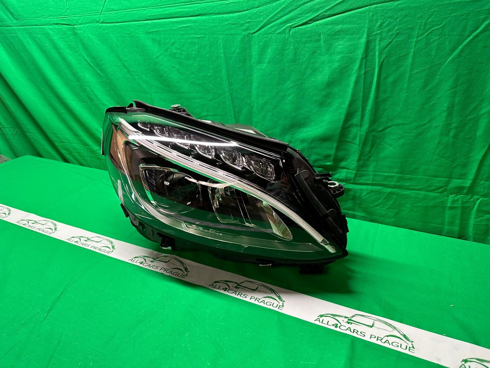 MERCEDES C-KLASSE W205 VOLL LED FRONTSCHEINWERFER RECHTS A2059069504 ORIG.NEU!!! - Obrázek 4