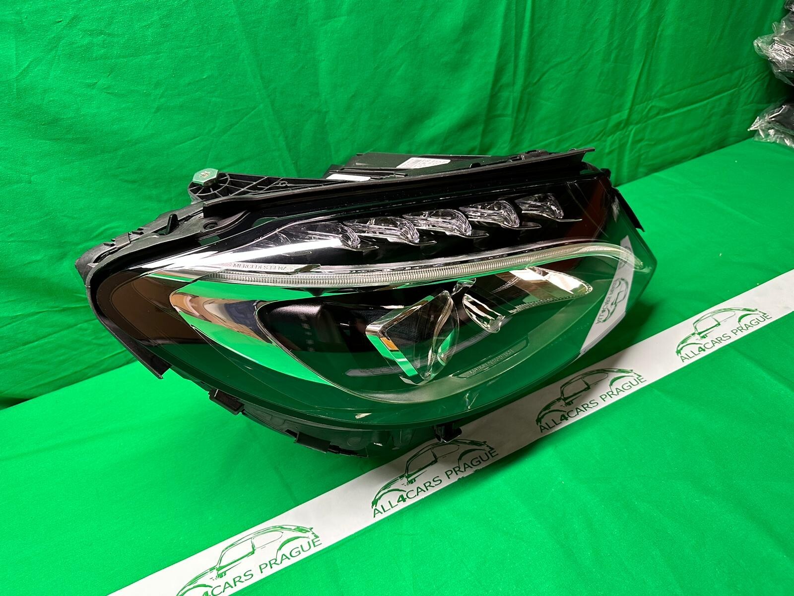 MERCEDES C-KLASSE W205 VOLL LED FRONTSCHEINWERFER RECHTS A2059069504 ORIG.NEU!!! - Obrázek 5