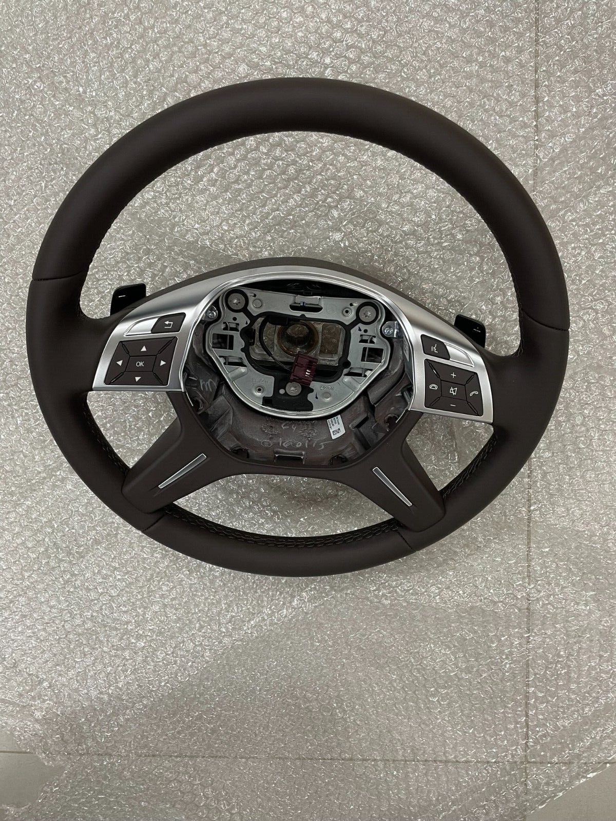 MERCEDES LEDER LENKRAD BRAUN SCHALTWIPPEN A2464605503 FAST NEU D V TEST WAGEN.. - Obrázek 22