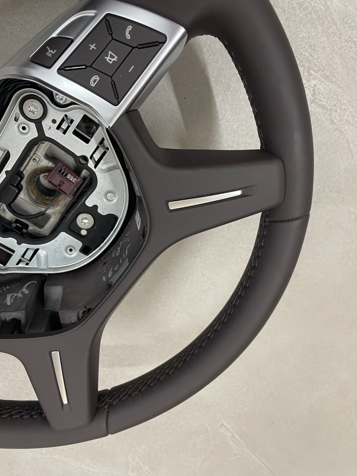 MERCEDES LEDER LENKRAD BRAUN SCHALTWIPPEN A2464605503 Fast Neu d v Test Wagen... - Obrázek 14