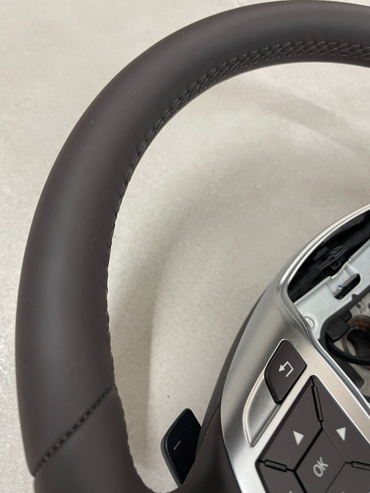 MERCEDES LEDER LENKRAD BRAUN SCHALTWIPPEN A2464605503 Fast Neu d v Test Wagen... - Obrázek 18