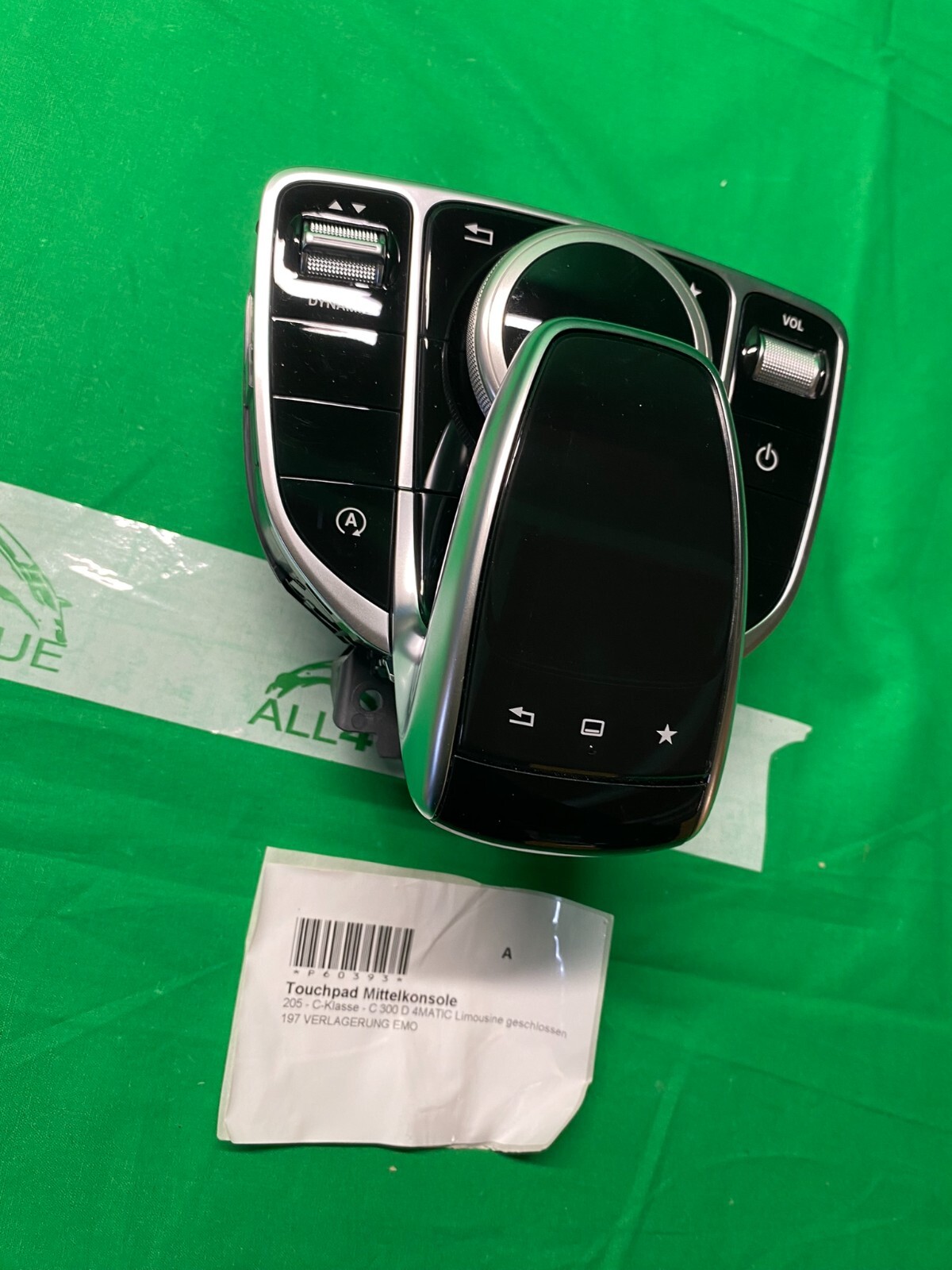 MERCEDES W205 C-KLASSE TOUCH PAD BEDIENTEIL MITTELKONSOLE SCHALTER A2059008726 - Obrázek 6