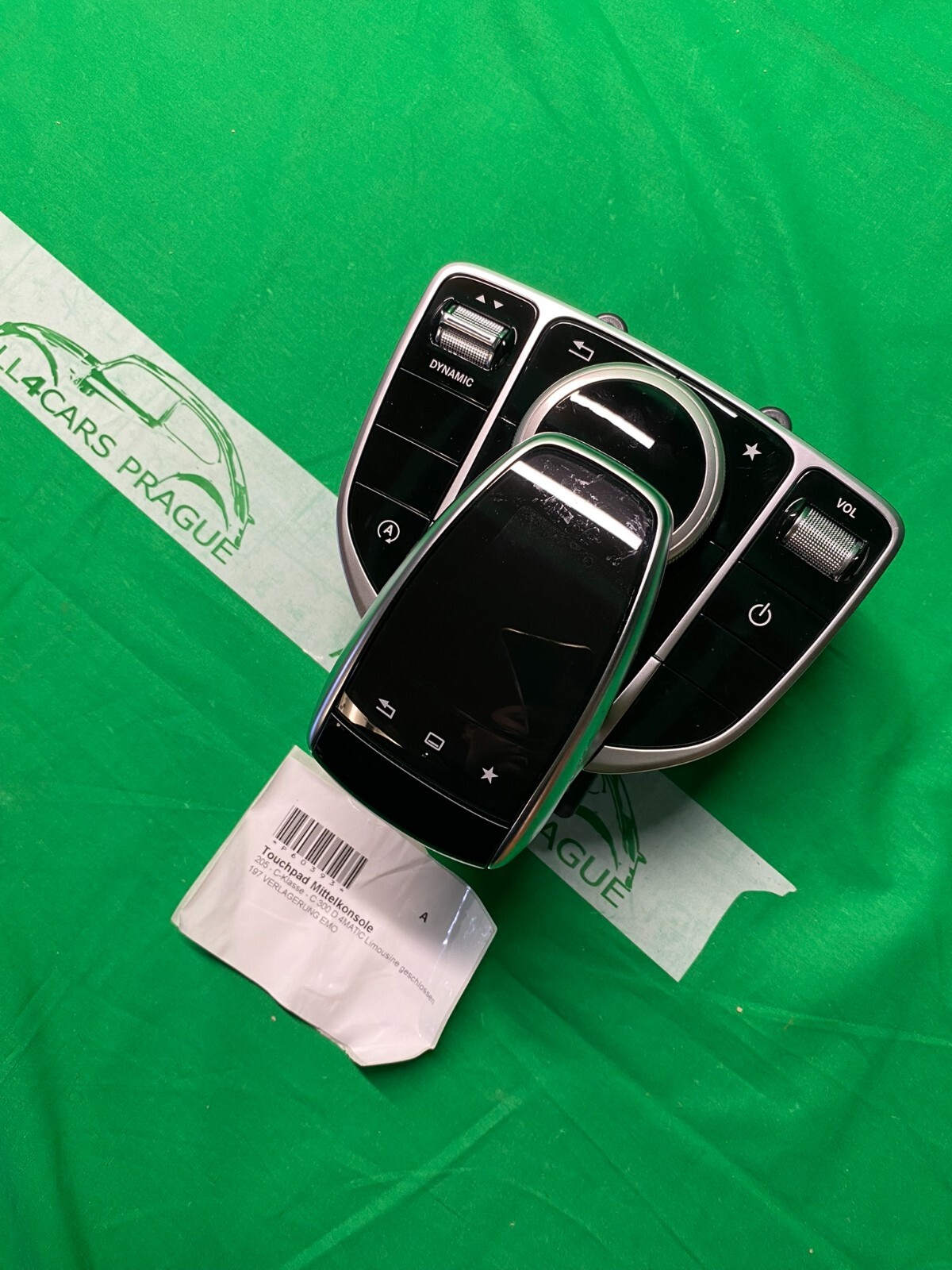 MERCEDES W205 C-KLASSE TOUCH PAD BEDIENTEIL MITTELKONSOLE SCHALTER A2059008726 - Obrázek 10