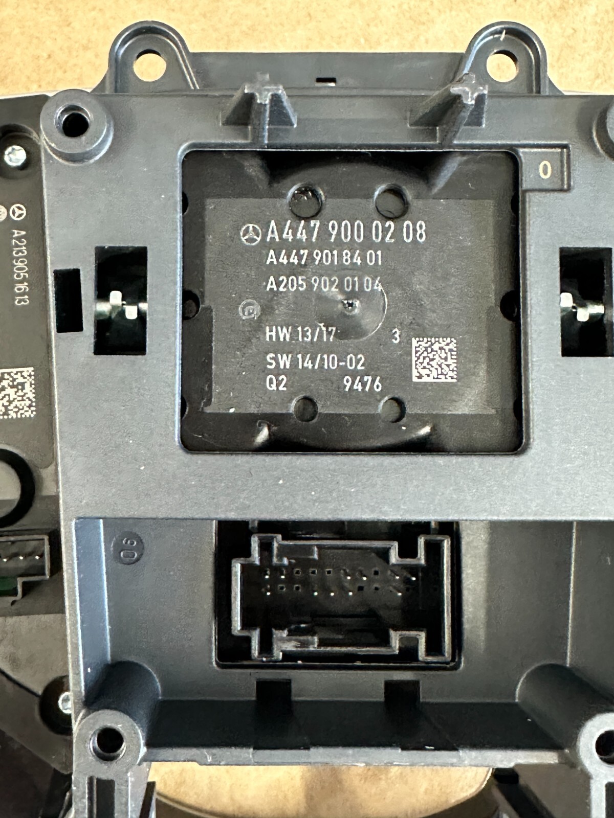 MERCEDES W447 V-KLASSE TOUCH PAD MITTELKONSOLE SCHALTER A4479000208 Fast Neu ... - Obrázek 3