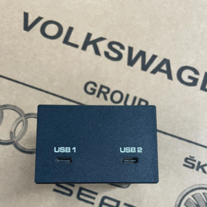 PORSCHE CAYENNE MACAN MULTIMEDIA SCHNITTSTELLE USB-C BUCHSEN 9Y0035736A Fast Neu