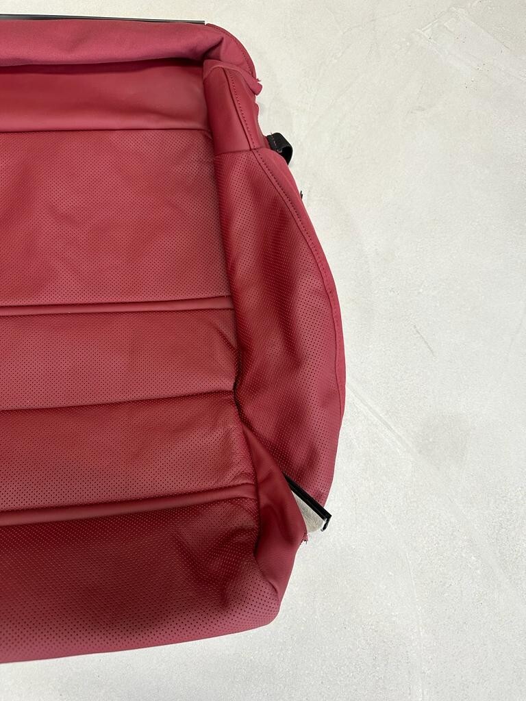 PORSCHE CAYENNE SITZBEZUG LEDER BORDEAUXROT GELOCHT KOMFORTSITZ 9Y0881406AM 0G6 - Obrázek 6