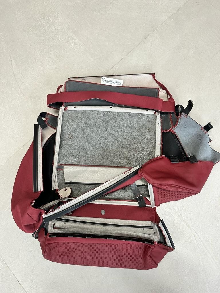 PORSCHE CAYENNE SITZBEZUG LEDER BORDEAUXROT GELOCHT KOMFORTSITZ 9Y0881406AM 0G6 - Obrázek 8