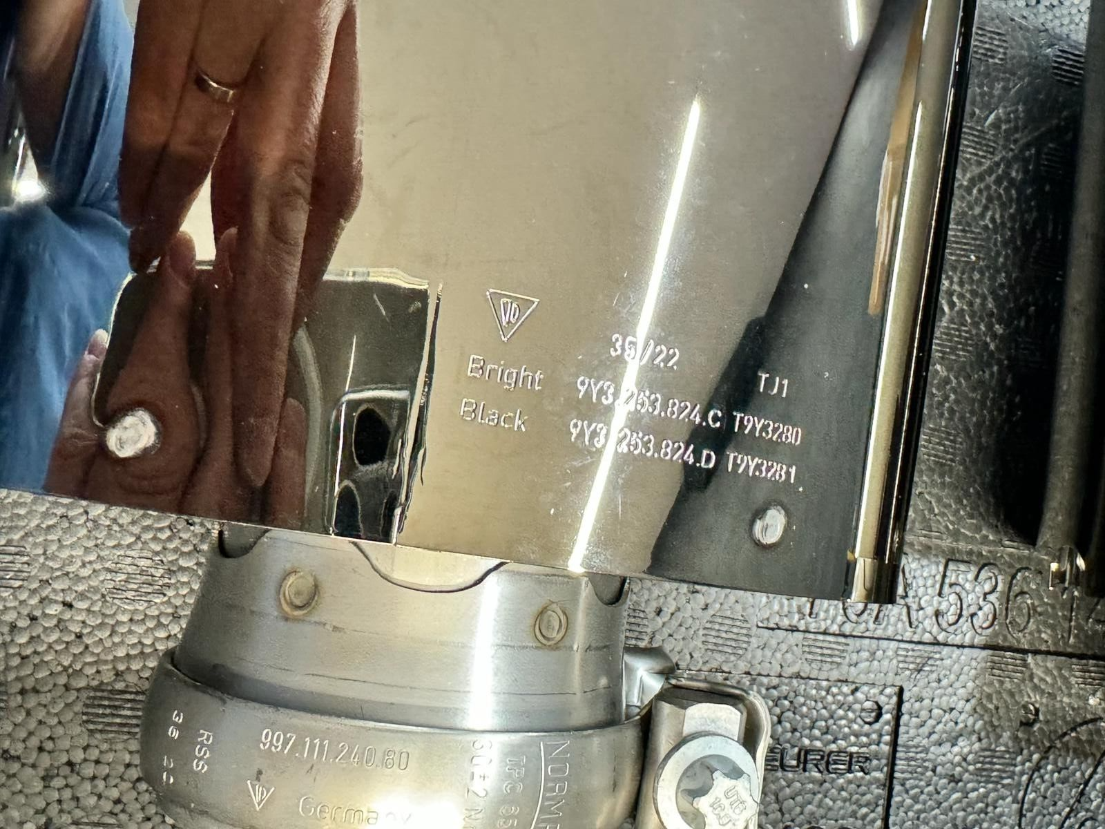 PORSCHE CAYENNE SPORT AUSPUFF ENDROHR SCHWARZ 9Y3253823D 9Y3253824D ORIG NEU!! - Obrázek 20