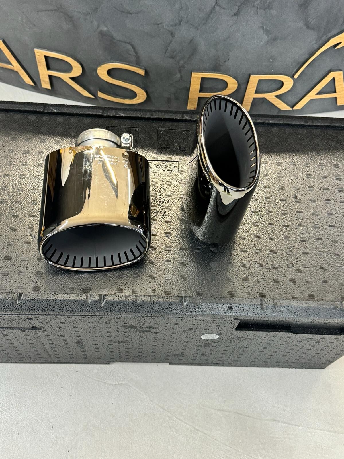 PORSCHE CAYENNE SPORT AUSPUFF ENDROHR SCHWARZ 9Y3253823D 9Y3253824D ORIG NEU!! - Obrázek 8