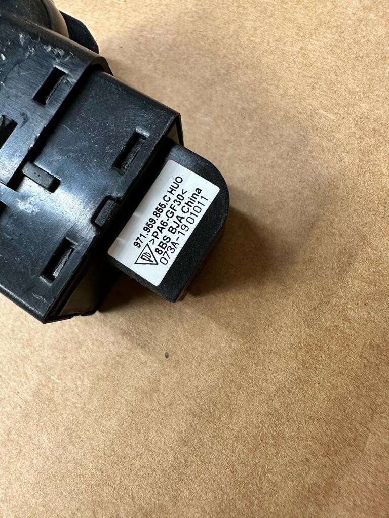 PORSCHE SCHALTER FUR ELEKTRISCHEN FENSTERHEBER 971959855C ORIGINAL NEU!!! - Obrázek 10